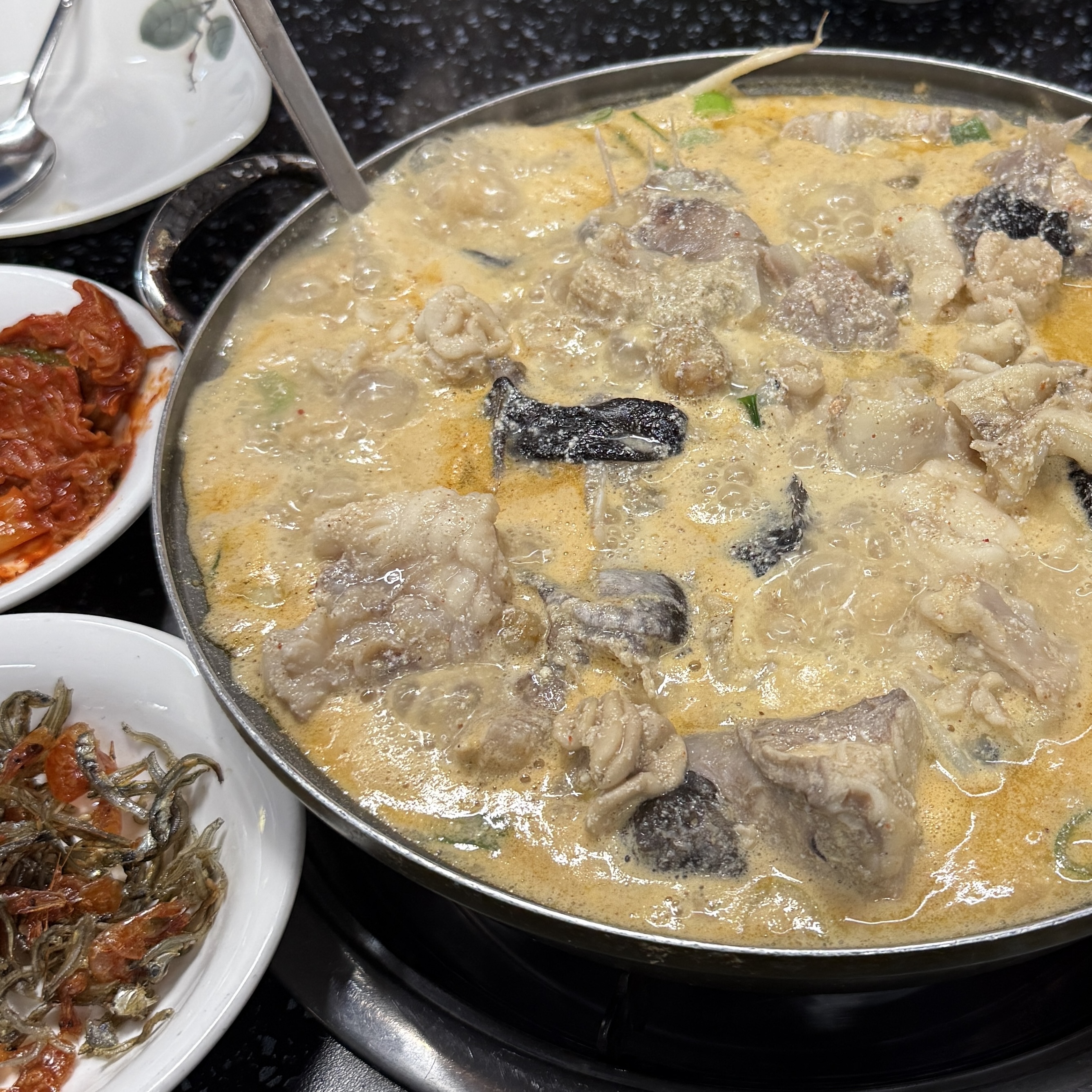 각지불 매장 분위기